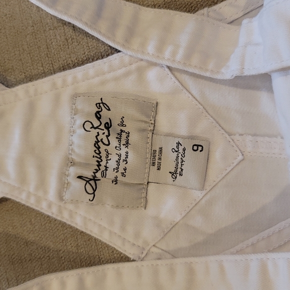 White Denim Overall Shorts Slightly Distressed - Picture 2 of 4